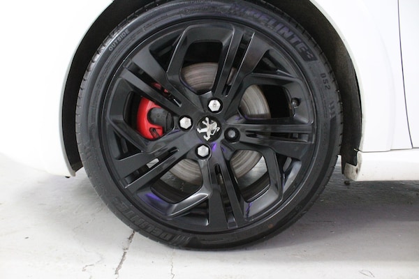 Used Peugeot 208 2013 for sale - 75269094: Photo 24