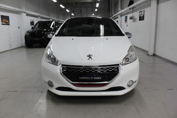 Used Peugeot 208 2013 for sale - 75269094: Photo 3