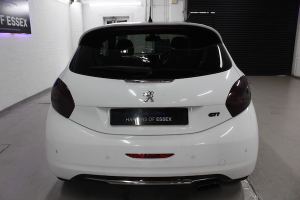 Used Peugeot 208 2013 for sale - 75269094: Photo 8