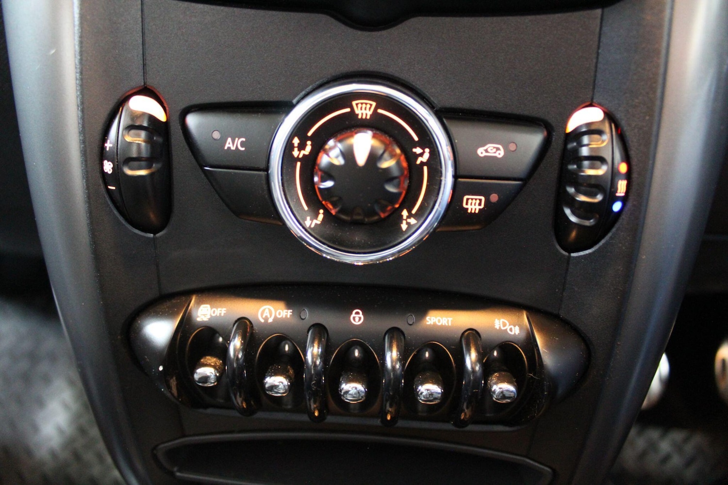 Used MINI Countryman 2015 for sale - 76866489: Photo 34