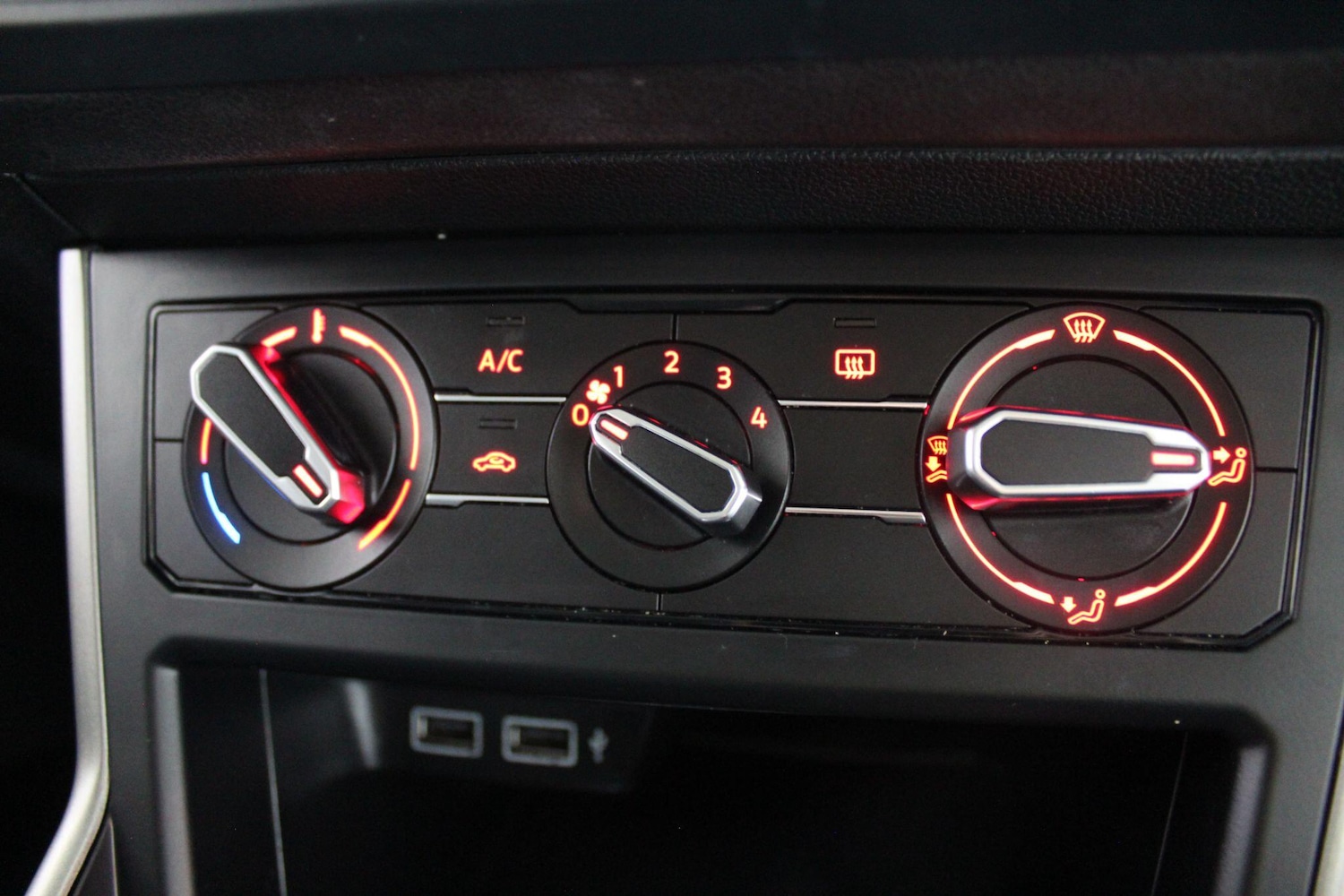 Used Volkswagen Polo 2020 for sale - 77425809: Photo 29