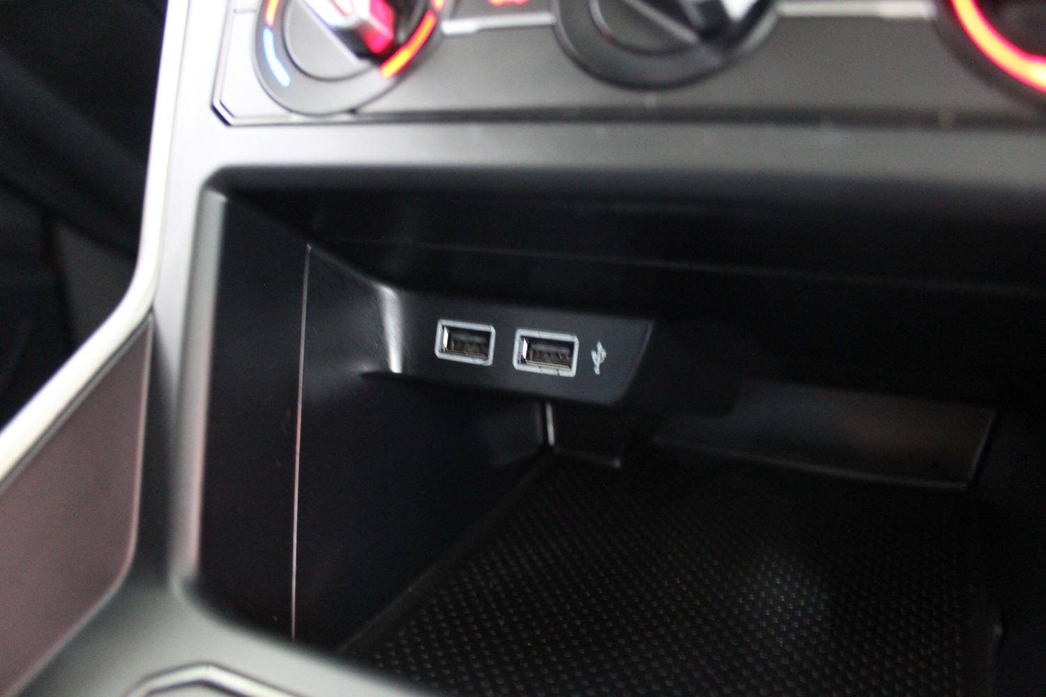 Used Volkswagen Polo 2020 for sale - 77425809: Photo 30