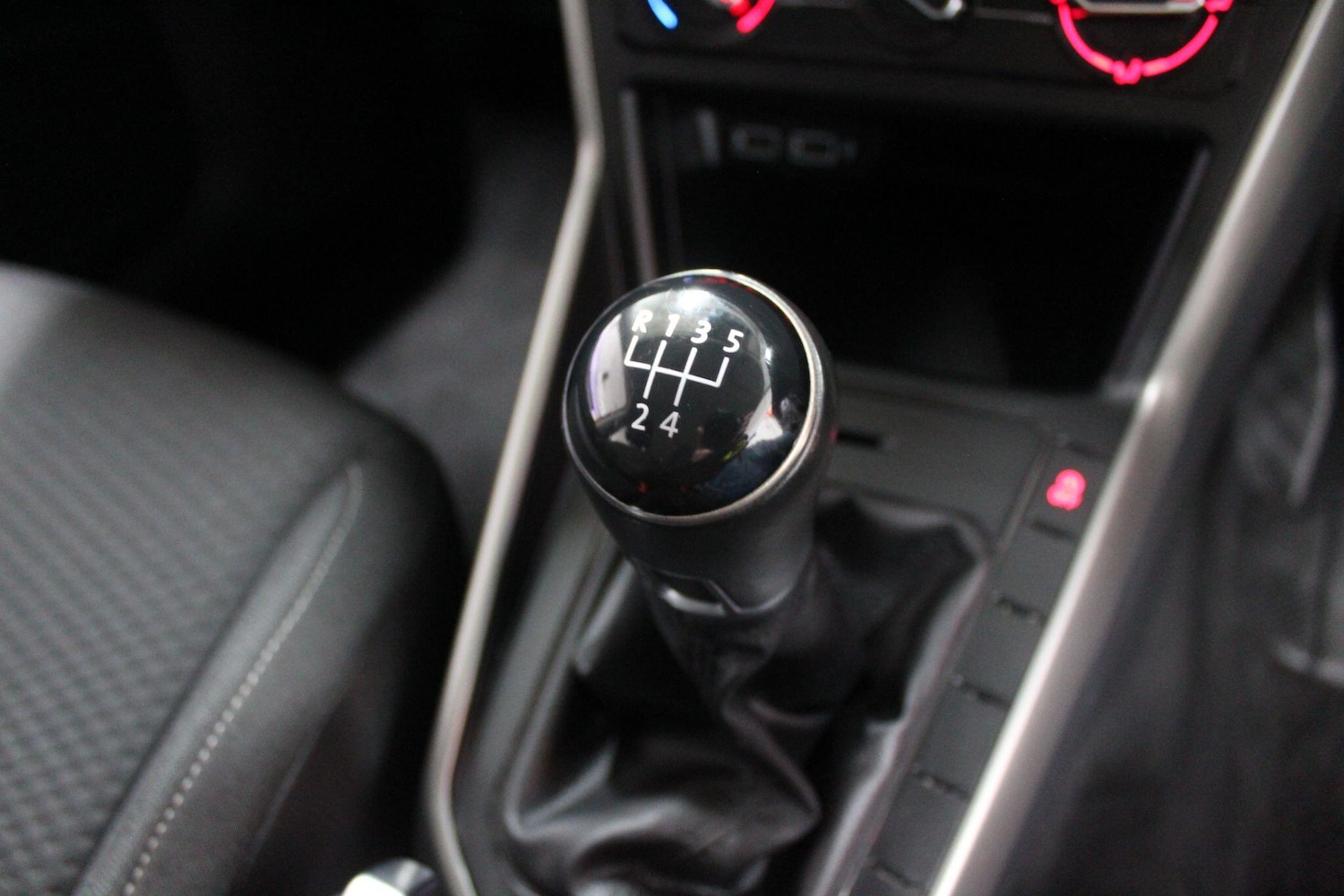 Used Volkswagen Polo 2020 for sale - 77425809: Photo 36