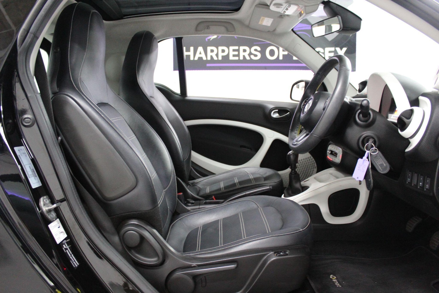 Used smart fortwo 2015 for sale - 76473679: Photo 11