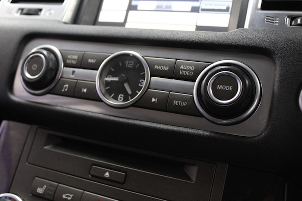 Used Land Rover Range Rover Sport 2011 for sale - 73647413: Photo 40