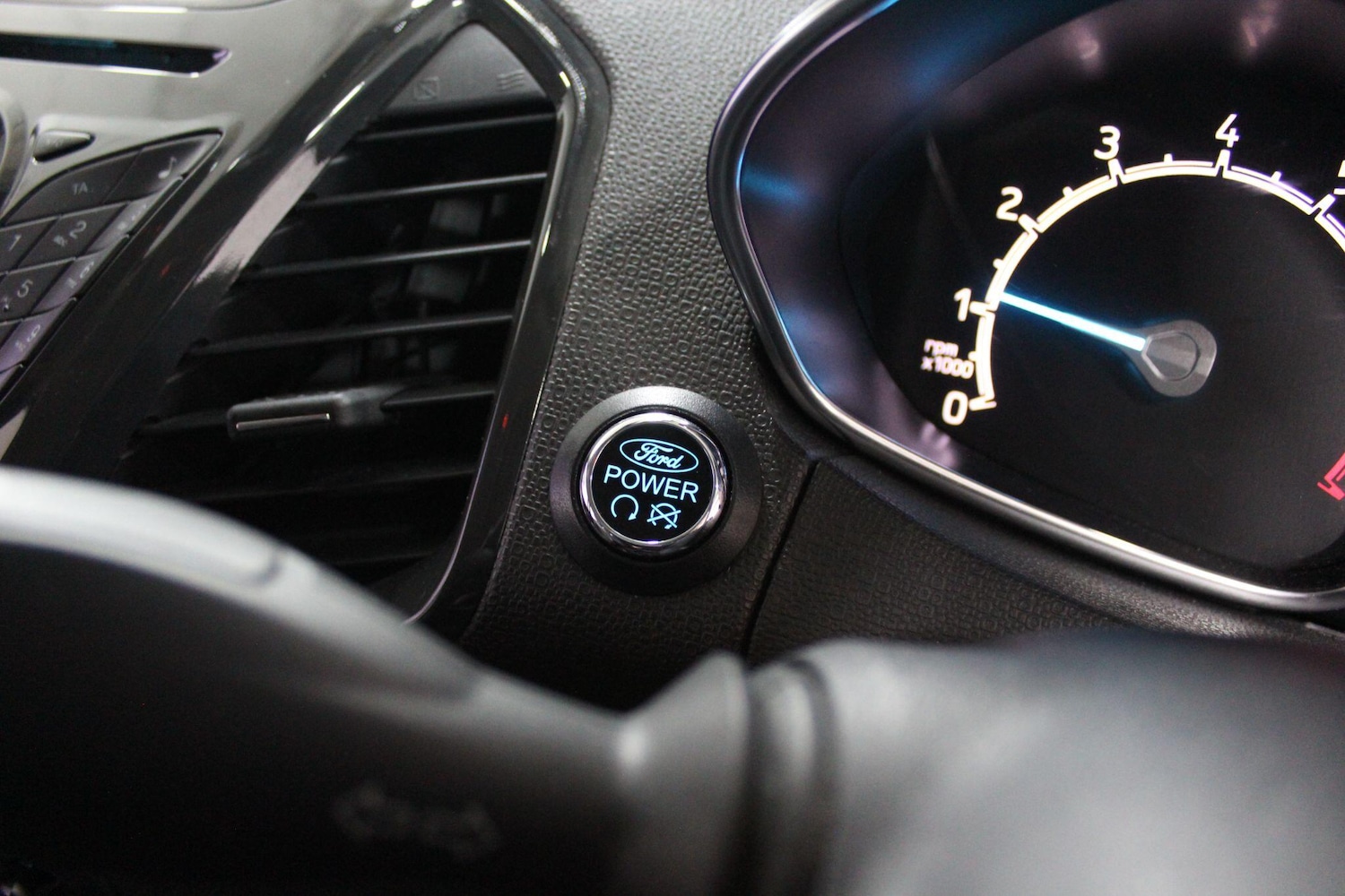 Used Ford Ecosport 2016 for sale - 77625807: Photo 30