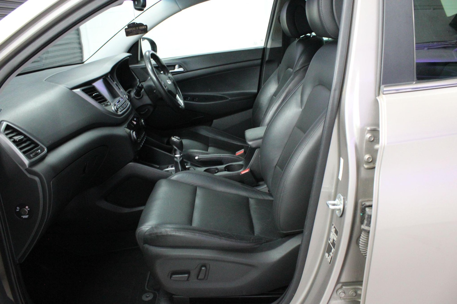 Used Hyundai TUCSON 2017 for sale - 76137079: Photo 13