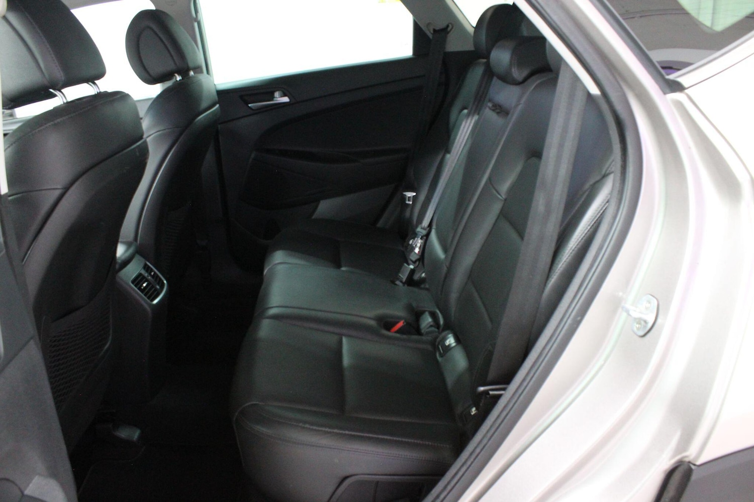 Used Hyundai TUCSON 2017 for sale - 76137079: Photo 17