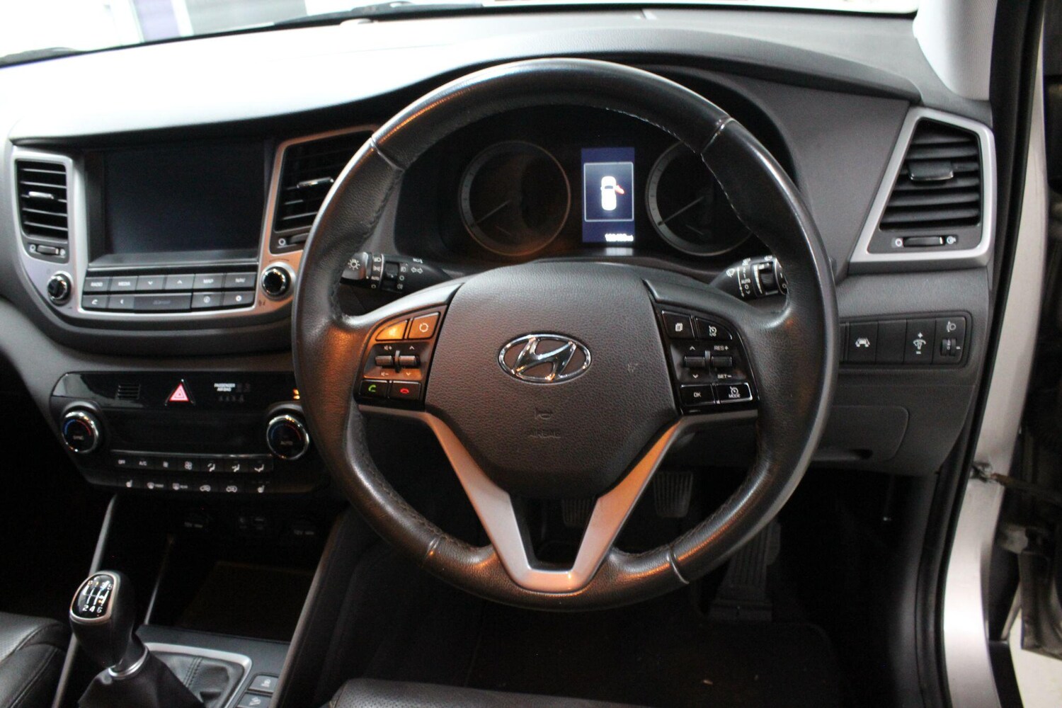 Used Hyundai TUCSON 2017 for sale - 76137079: Photo 20