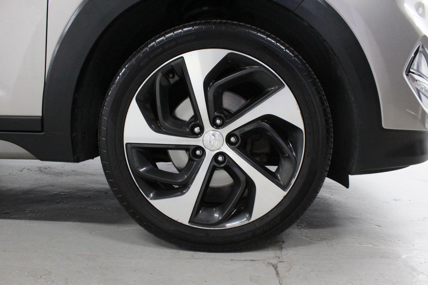 Used Hyundai TUCSON 2017 for sale - 76137079: Photo 23