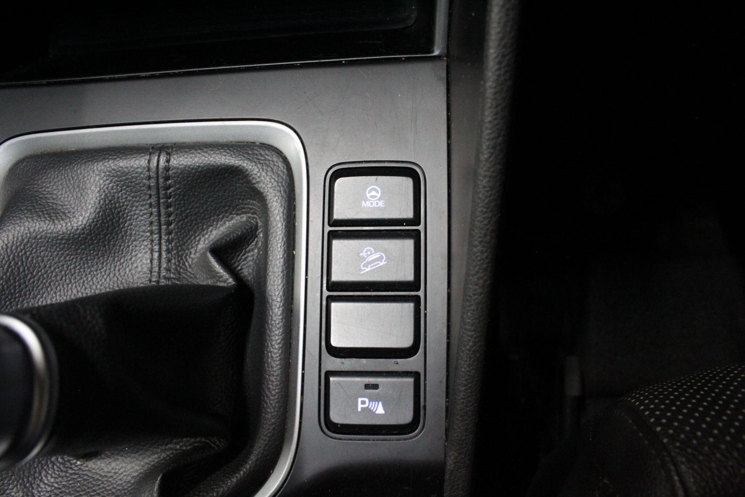 Used Hyundai TUCSON 2017 for sale - 76137079: Photo 35