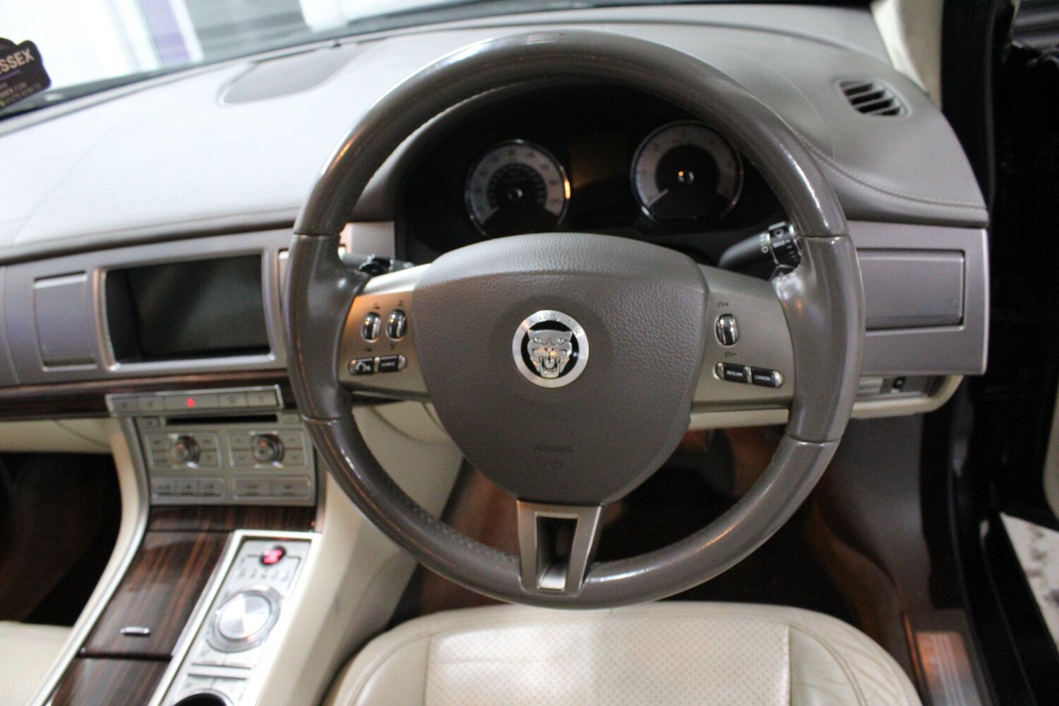 Used Jaguar XF 2009 for sale - 75965416: Photo 19