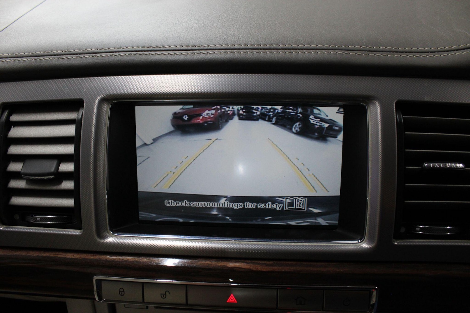 Used Jaguar XF 2009 for sale - 75965416: Photo 23