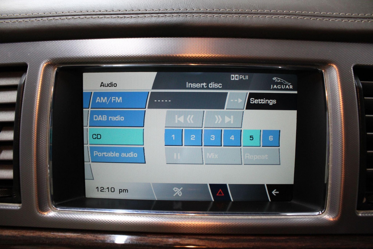 Used Jaguar XF 2009 for sale - 75965416: Photo 25