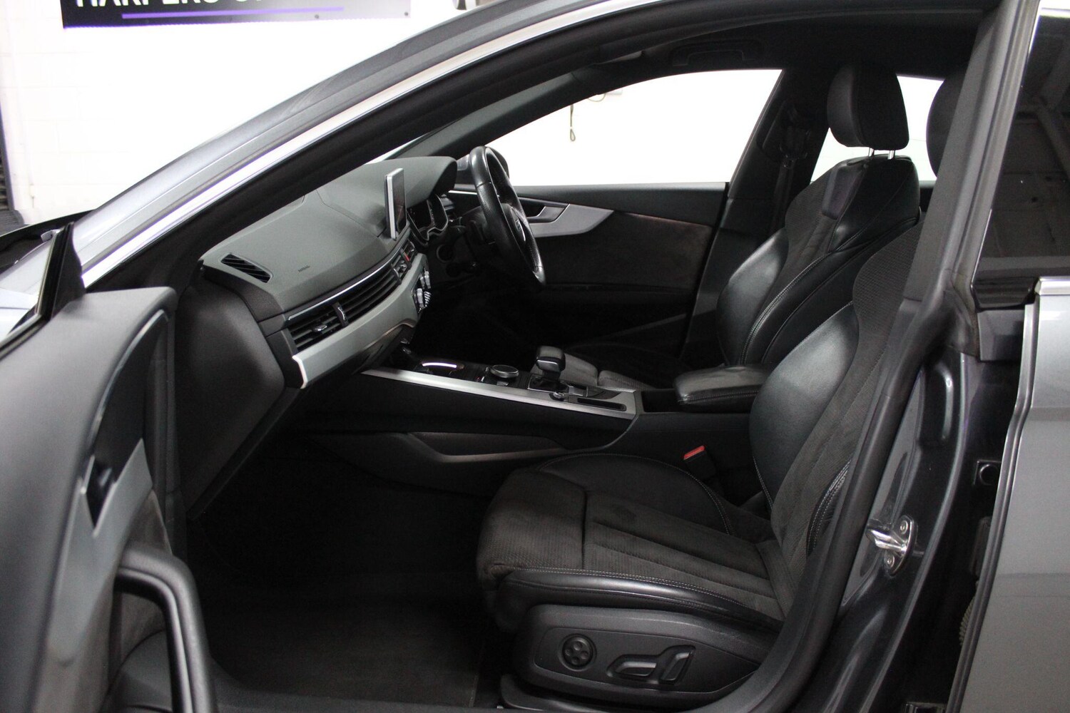 Used Audi A5 2018 for sale - 77575270: Photo 13