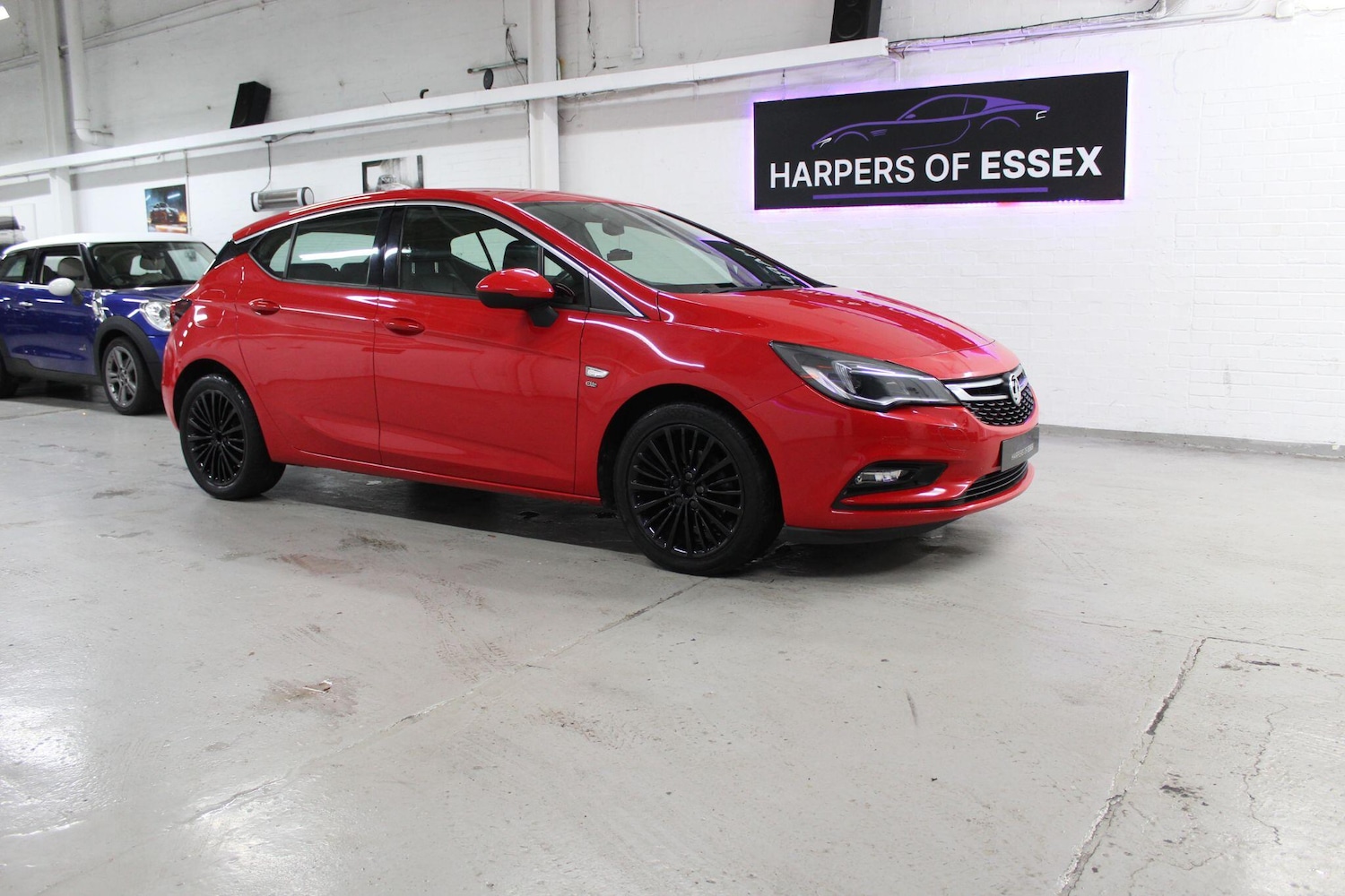 Used Vauxhall Astra 2019 for sale - 76802478: Photo 1