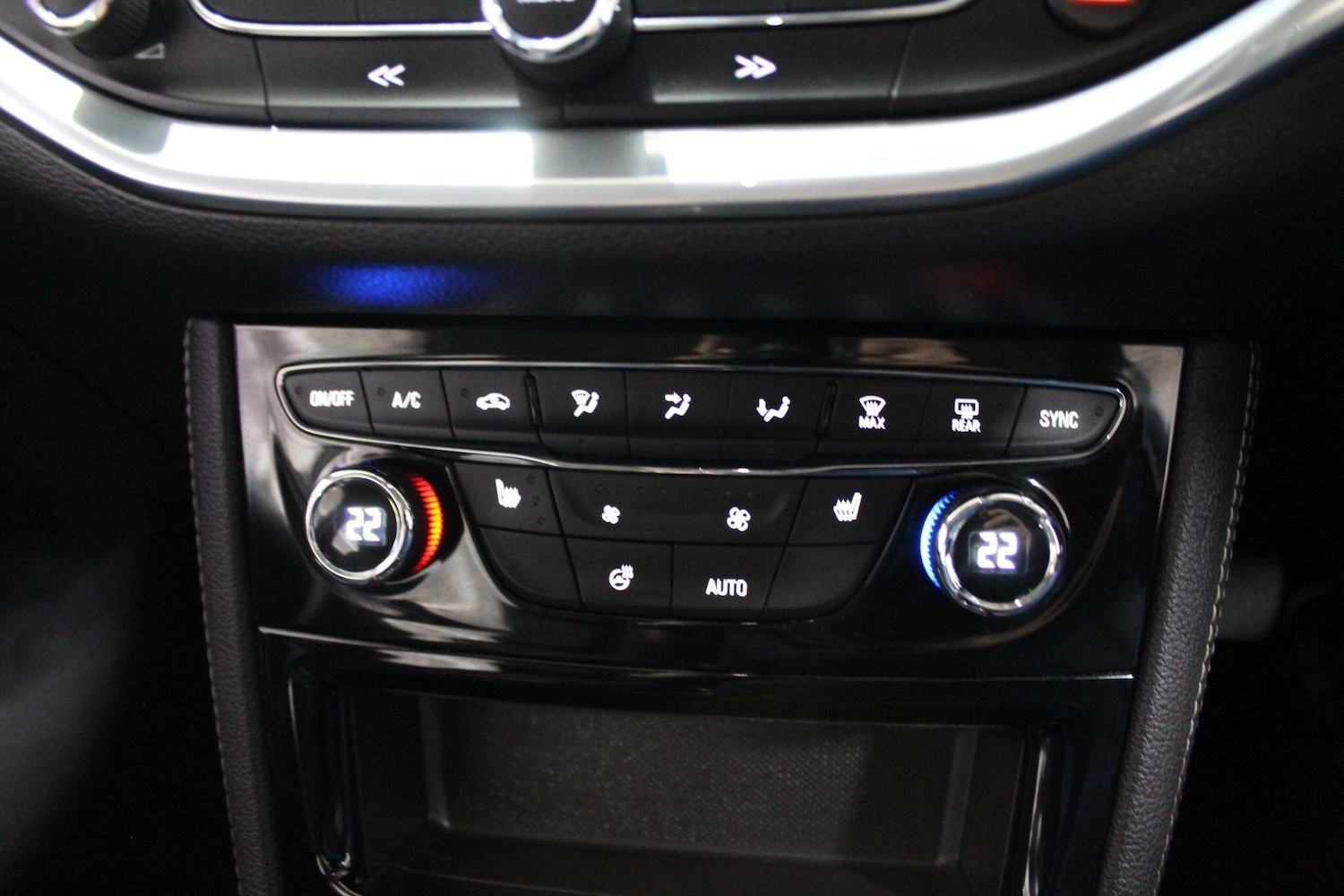 Used Vauxhall Astra 2019 for sale - 76802478: Photo 30