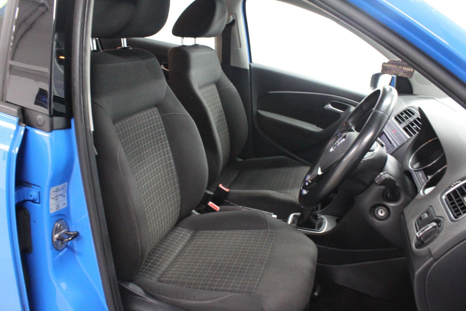 Used Volkswagen Polo 2015 for sale - 76484741: Photo 12