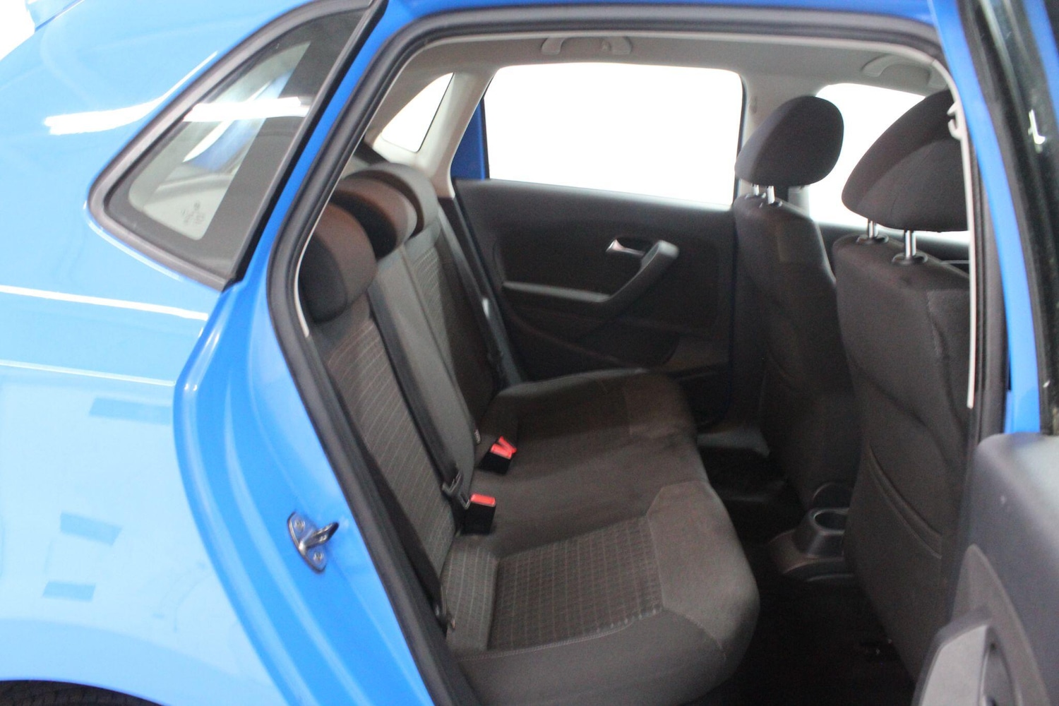 Used Volkswagen Polo 2015 for sale - 76484741: Photo 15