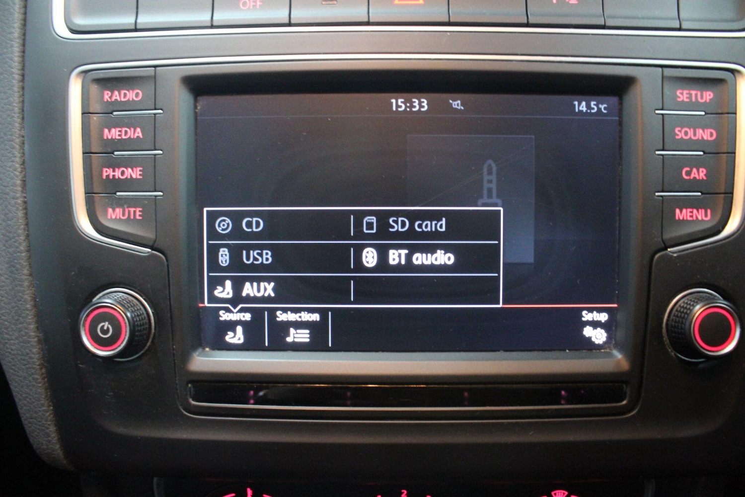 Used Volkswagen Polo 2015 for sale - 76484741: Photo 27