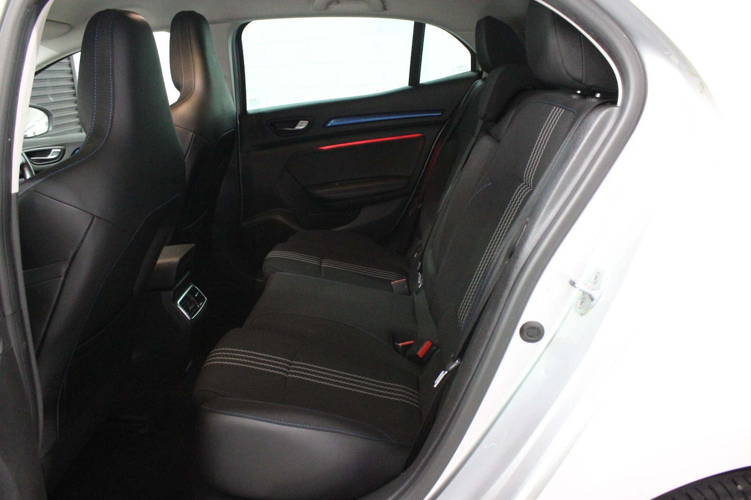 Used Renault Megane 2017 for sale - 75540364: Photo 17