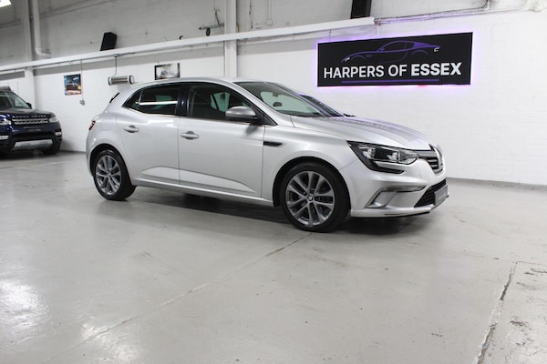Used Renault Megane 2017 for sale - 75540364: Photo 1