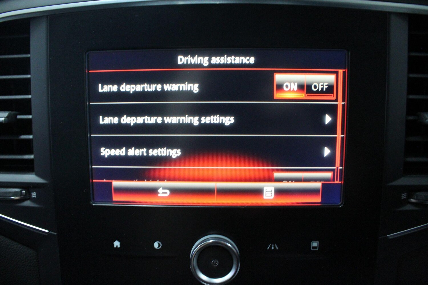 Used Renault Megane 2017 for sale - 75540364: Photo 29