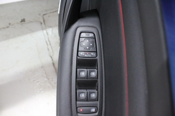 Used Renault Megane 2017 for sale - 75540364: Photo 32