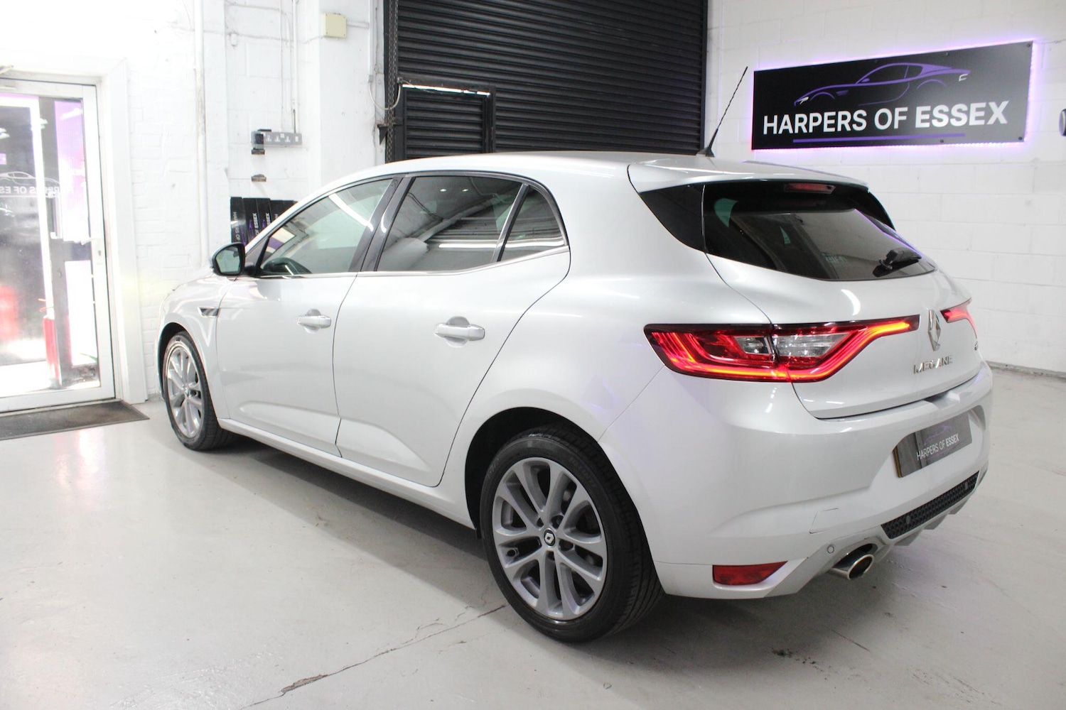 Used Renault Megane 2017 for sale - 75540364: Photo 6