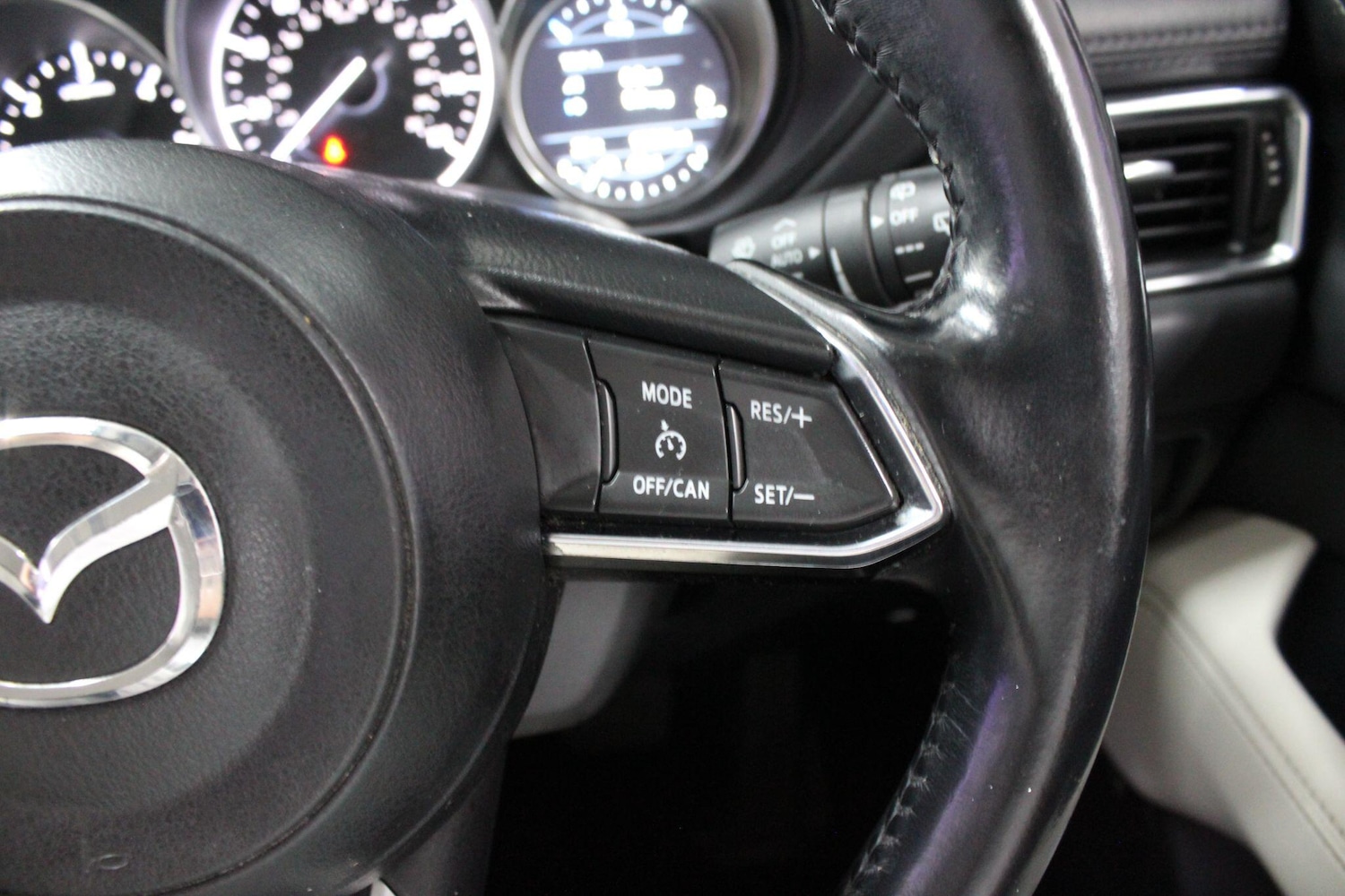 Used Mazda CX-5 2017 for sale - 75964729: Photo 33