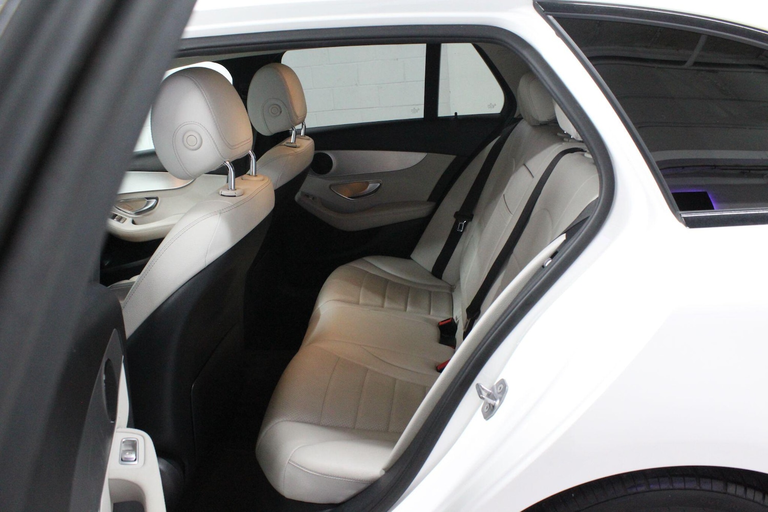 Used Mercedes-Benz C Class 2017 for sale - 76377260: Photo 17