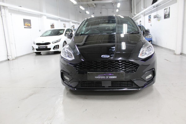 Used Ford Fiesta 2018 for sale - 75070836: Photo 3