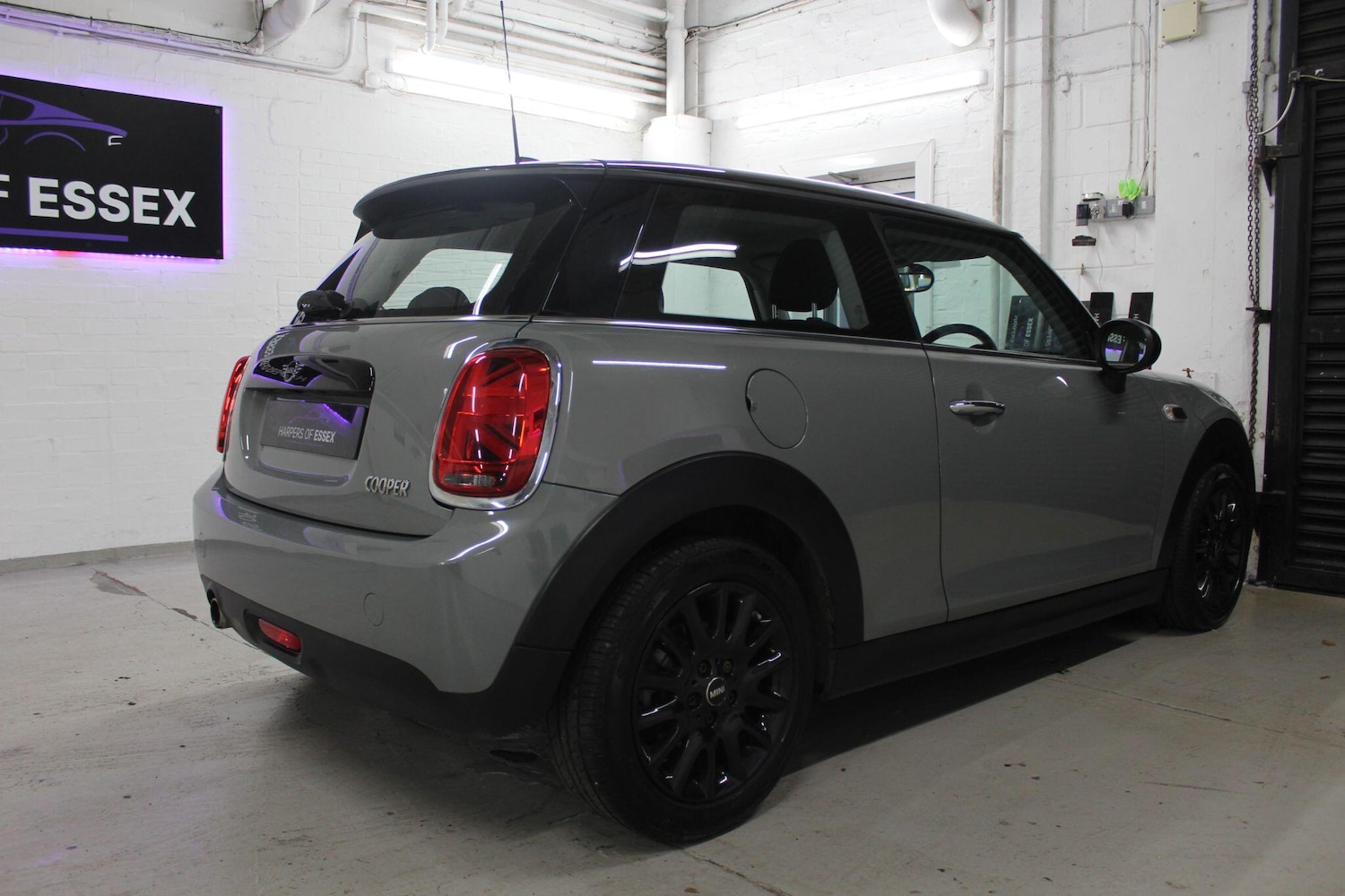 Used MINI Hatch 2018 for sale - 76865849: Photo 10