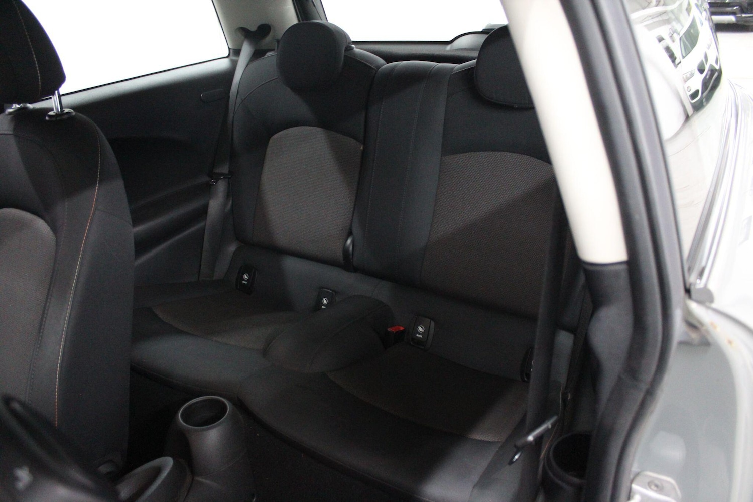 Used MINI Hatch 2018 for sale - 76865849: Photo 28