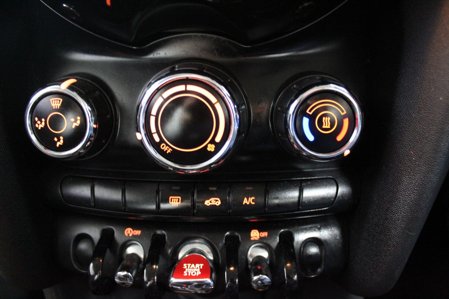 Used MINI Hatch 2018 for sale - 76865849: Photo 34