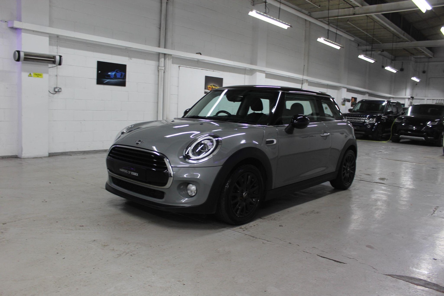 Used MINI Hatch 2018 for sale - 76865849: Photo 4