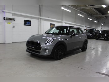 Used MINI Hatch 2018 for sale - 76865849: Photo