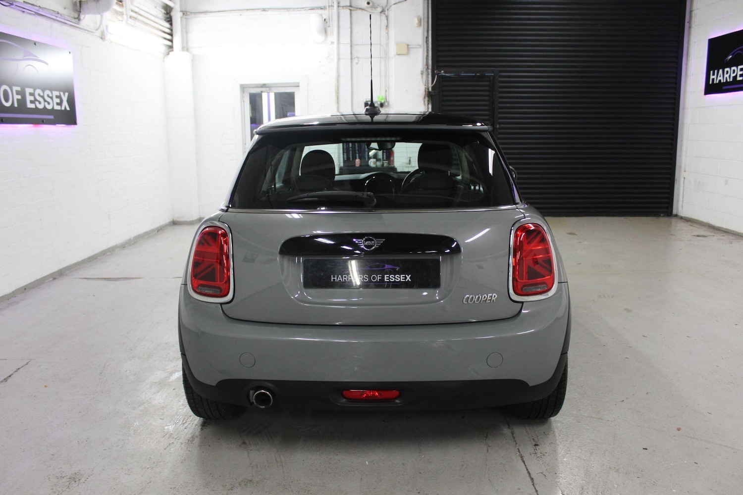 Used MINI Hatch 2018 for sale - 76865849: Photo 8