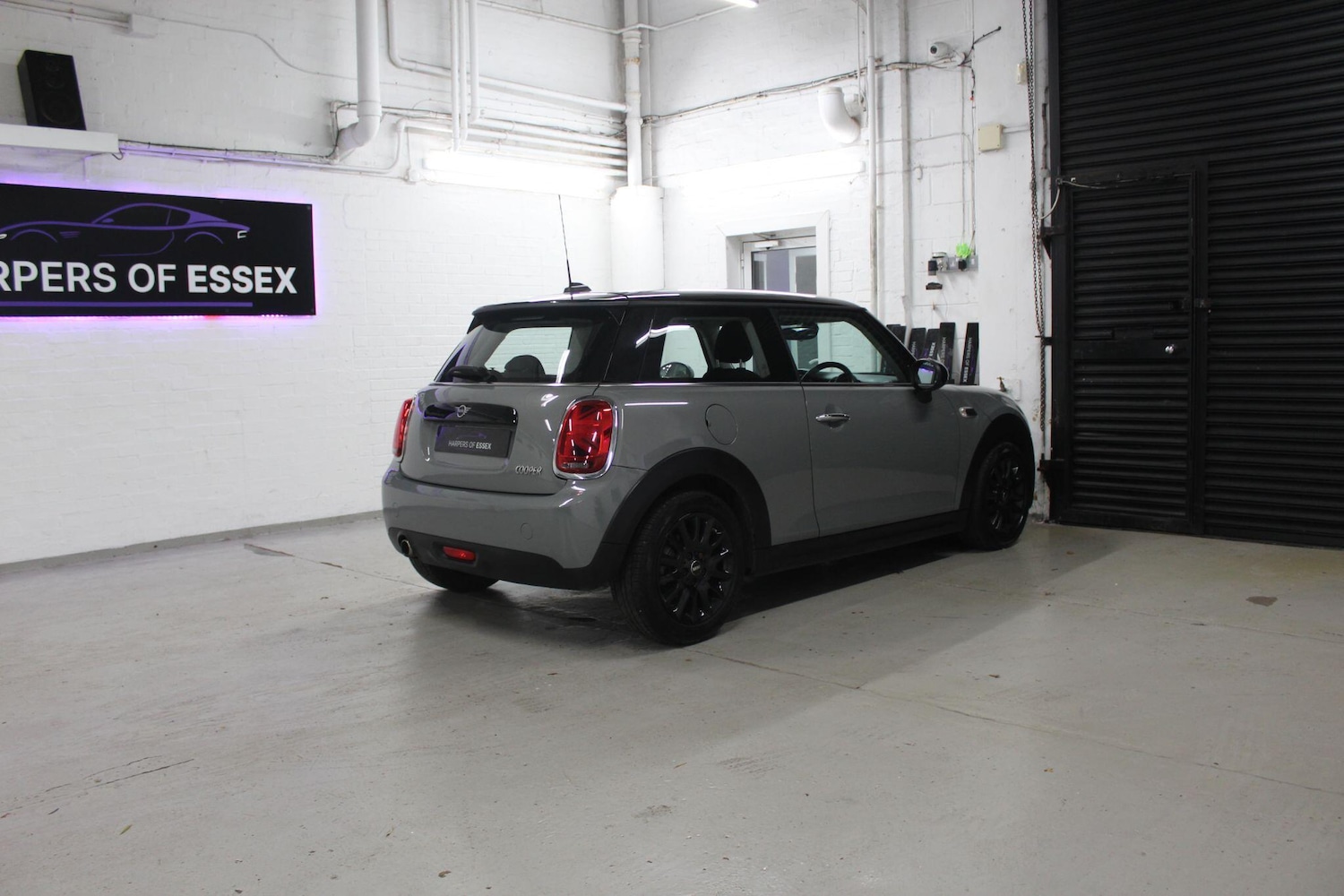 Used MINI Hatch 2018 for sale - 76865849: Photo 9