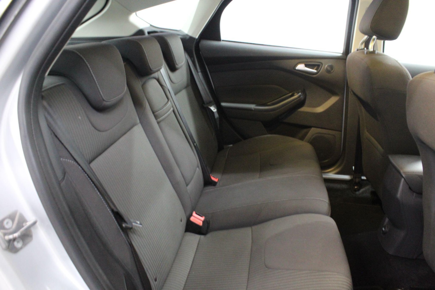 Used Ford Focus 2012 for sale - 76226270: Photo 16