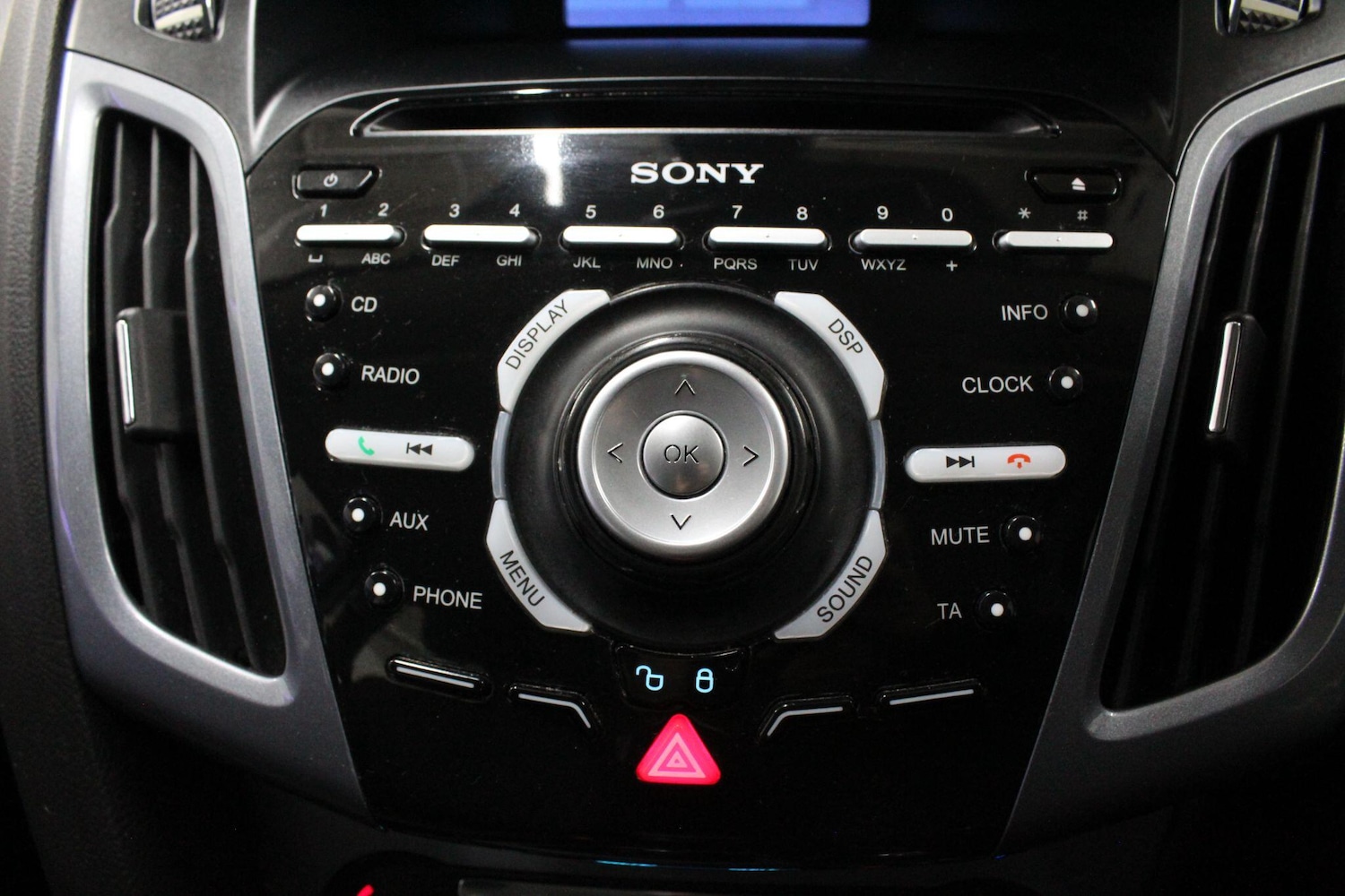 Used Ford Focus 2012 for sale - 76226270: Photo 36