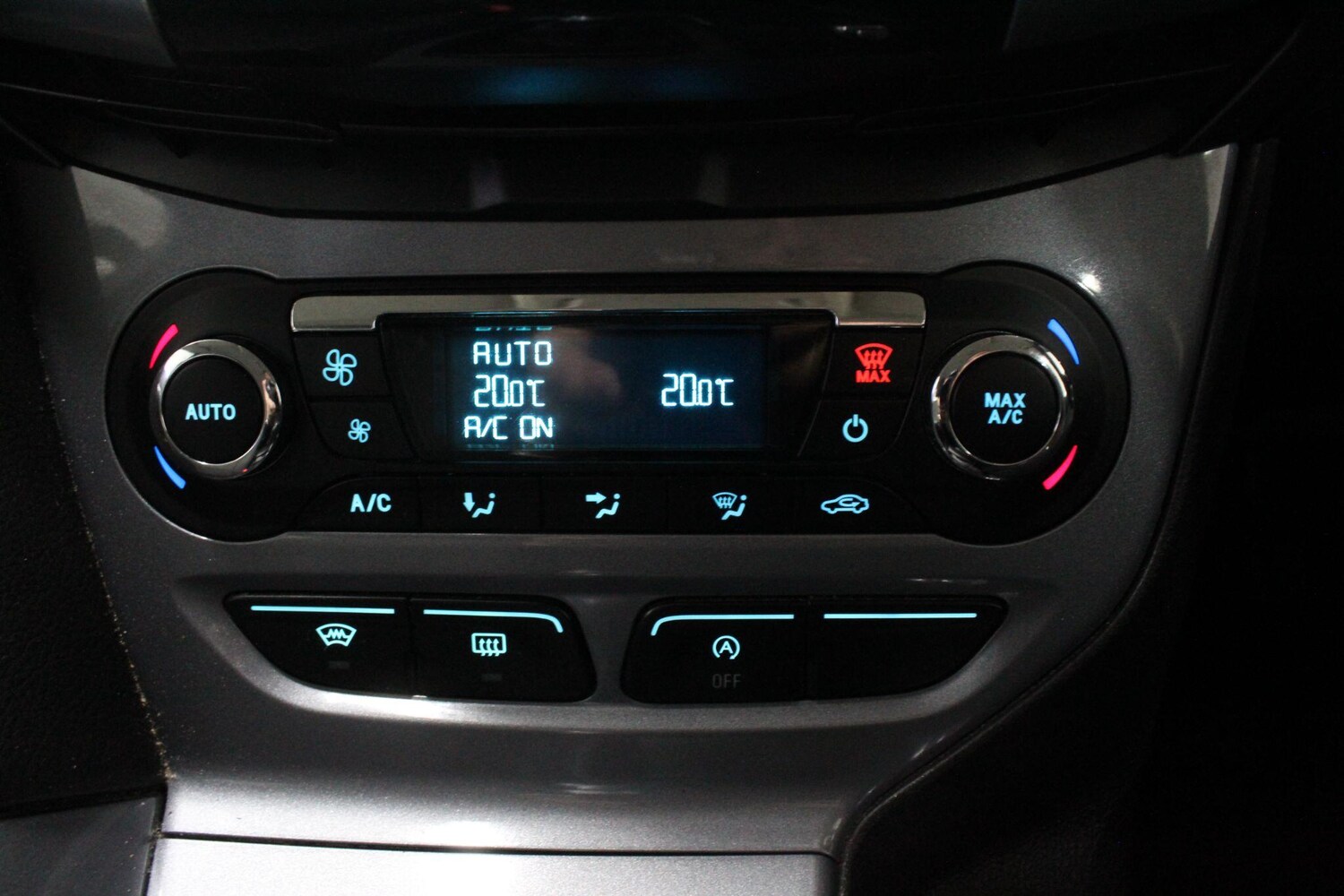 Used Ford Focus 2012 for sale - 76226270: Photo 40