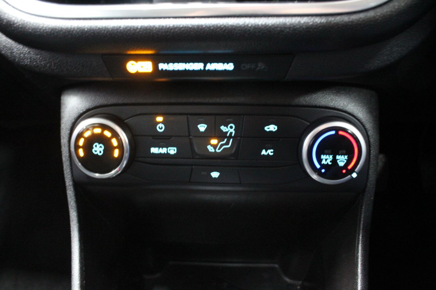 Used Ford Fiesta 2017 for sale - 76226933: Photo 32