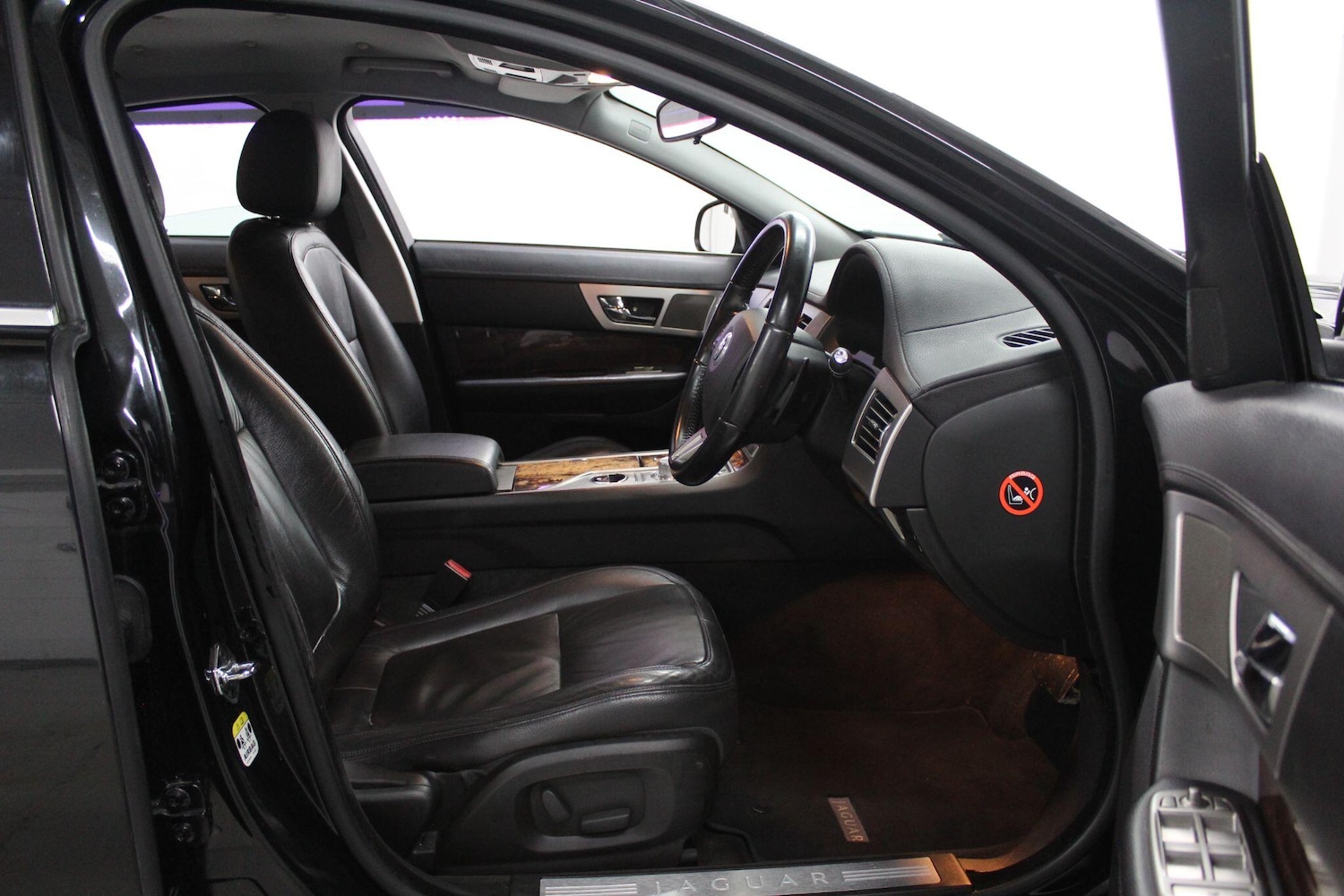 Used Jaguar XF 2008 for sale - 77574237: Photo 11