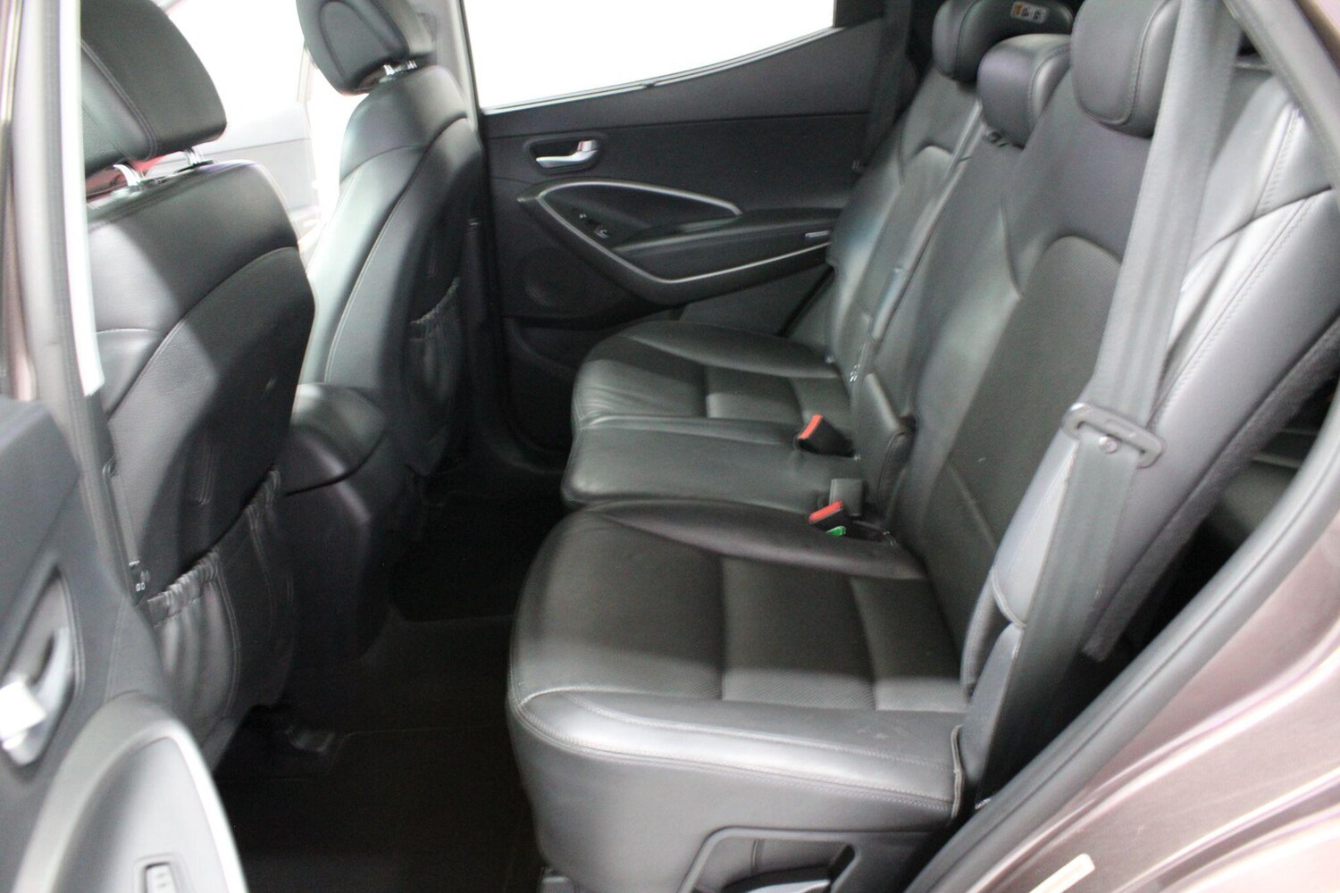 Used Hyundai Santa Fe 2015 for sale - 75965195: Photo 17