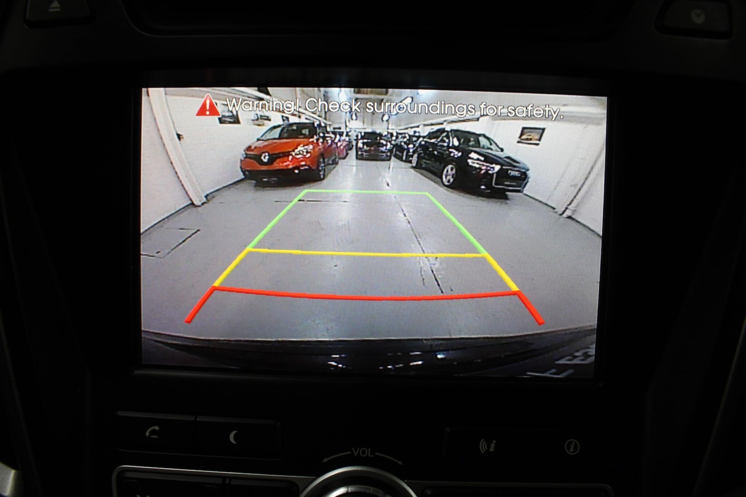 Used Hyundai Santa Fe 2015 for sale - 75965195: Photo 27