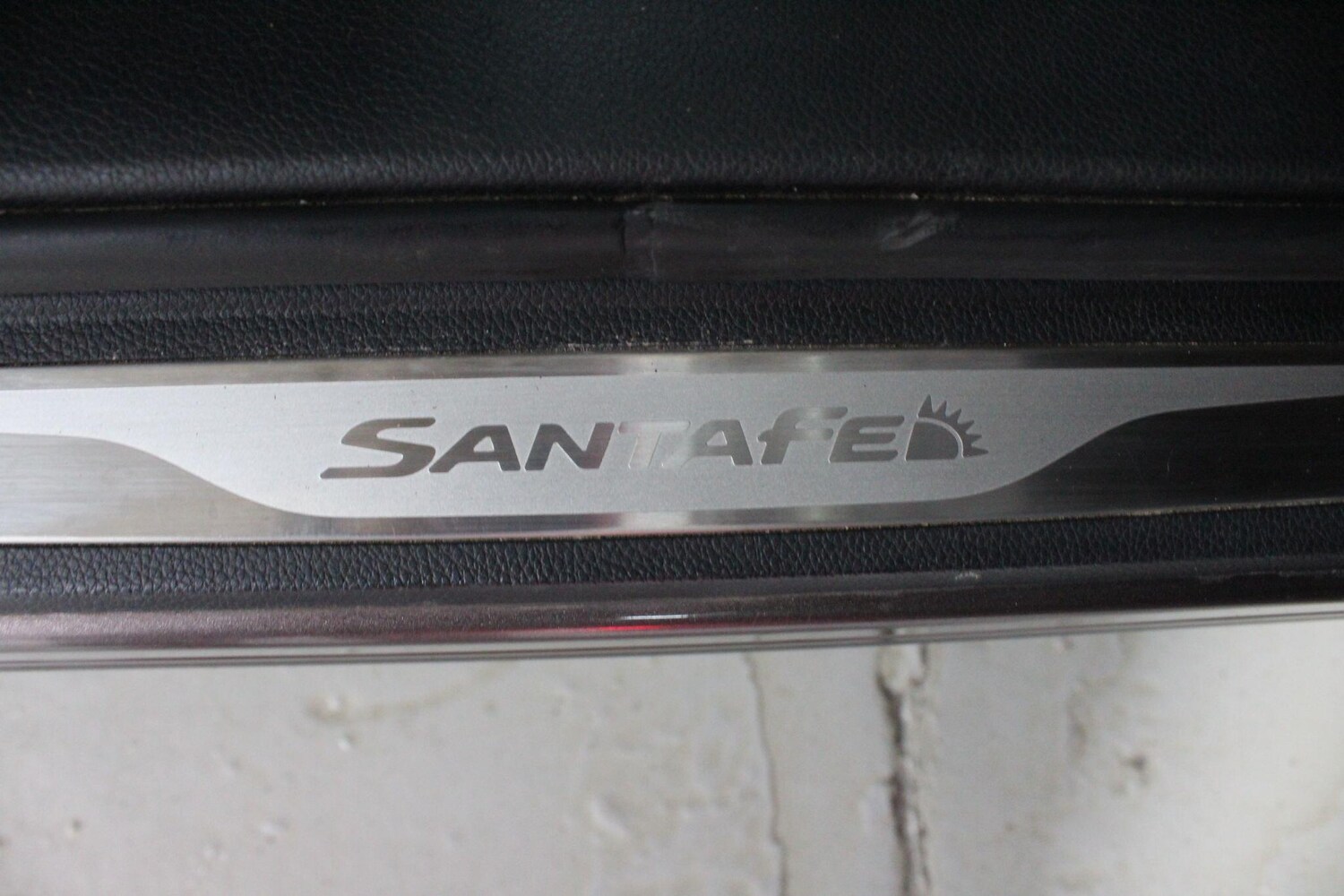 Used Hyundai Santa Fe 2015 for sale - 75965195: Photo 50