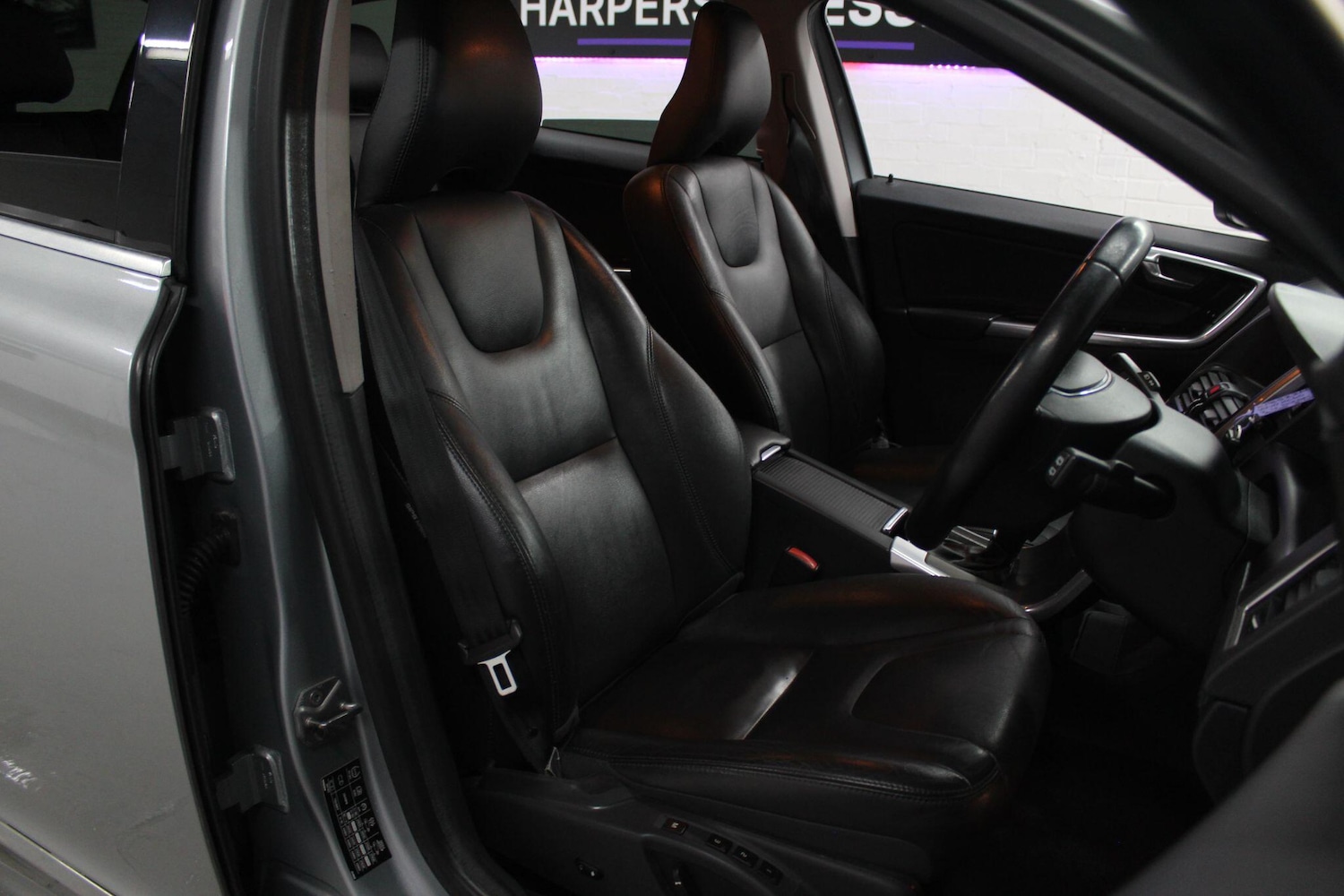 Used Volvo XC60 2015 for sale - 76899698: Photo 12