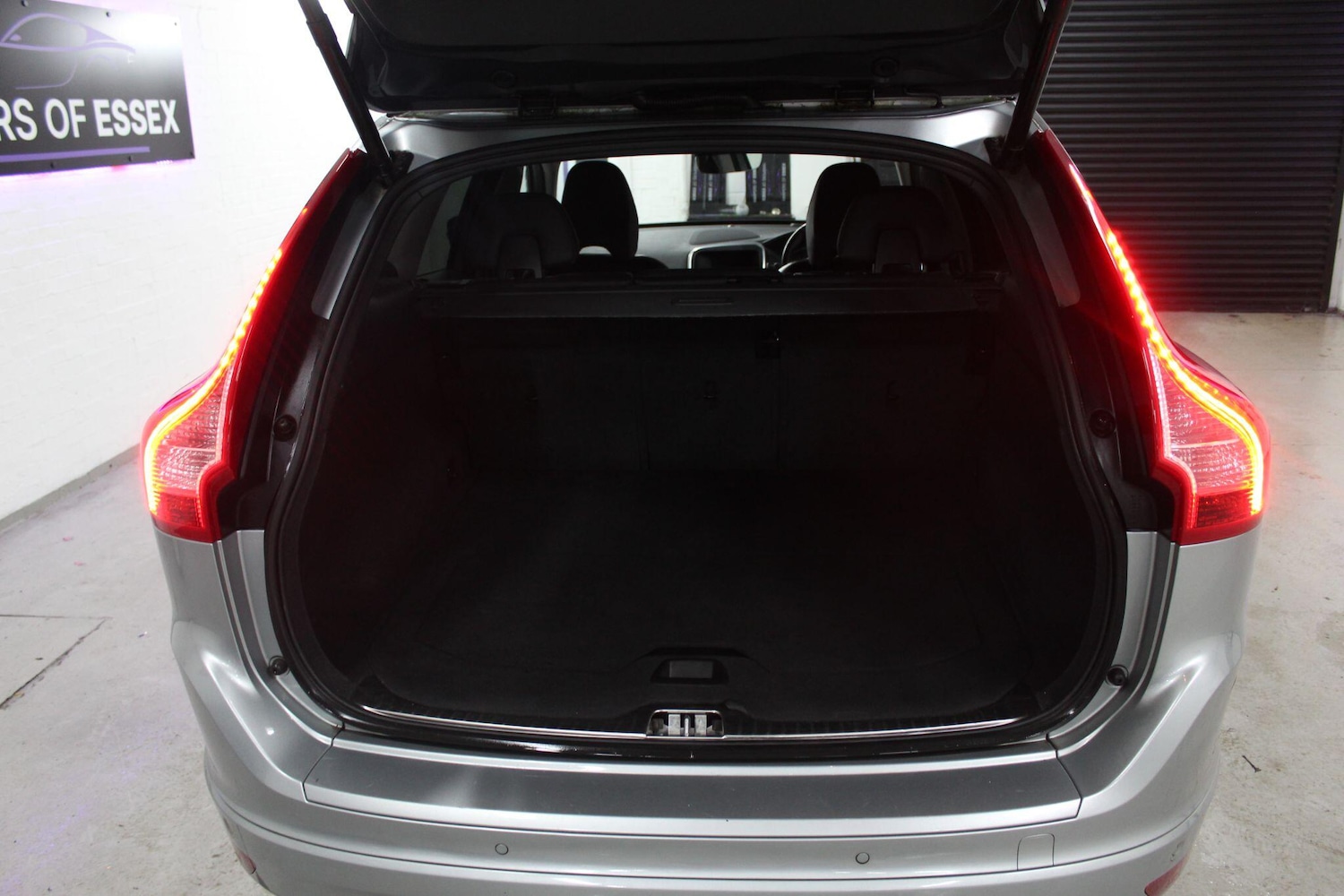 Used Volvo XC60 2015 for sale - 76899698: Photo 21