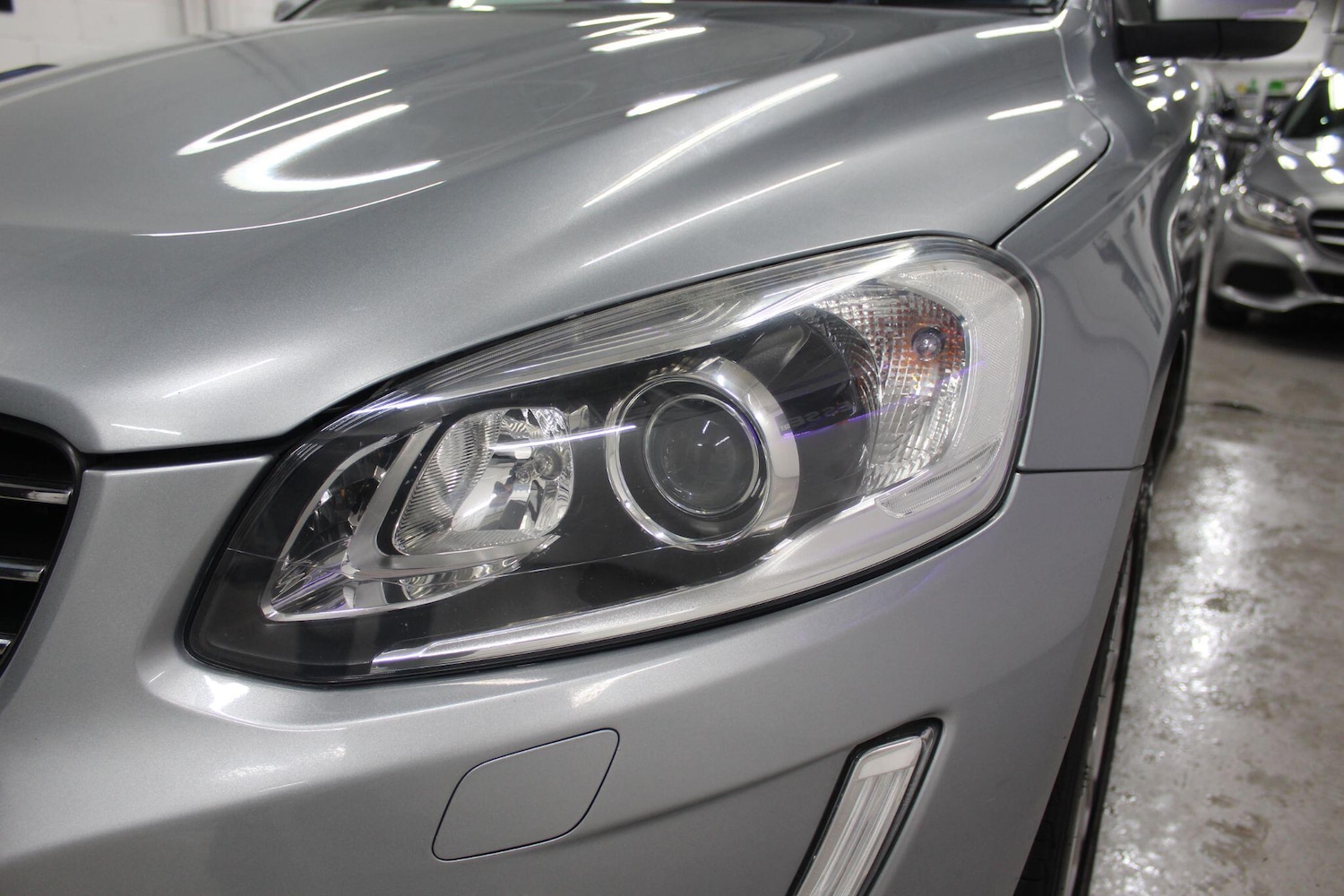 Used Volvo XC60 2015 for sale - 76899698: Photo 35